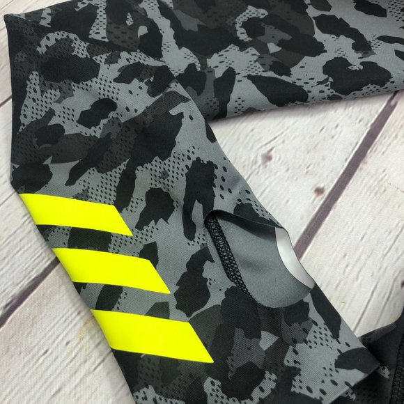 🛍️🛍️SOLD Adidas men's SUPER SUIT running carrera size small - Picture 14 of 16